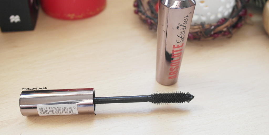 W7 absolute lashes mascara dupe of benefit's they're real mascara